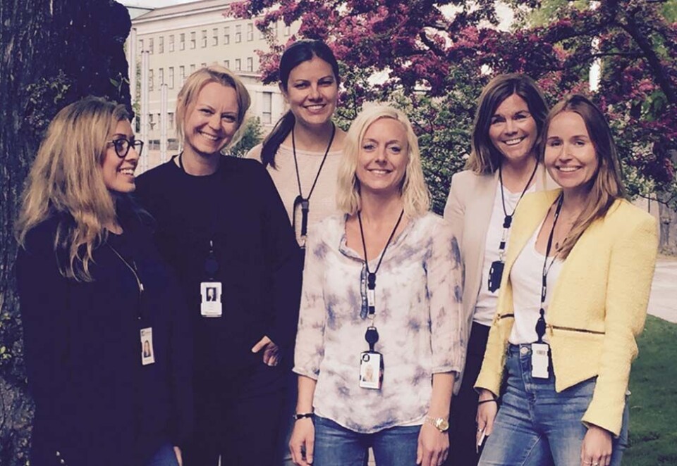 Ansvar for salg og marked: Damene i Schibsted Norge Abonnementsmedia Salg og Marked (fra venstre): Silje Ulla Steinsbu, Hege Wikan, Hilde-Kristin Norddal, Marte Klavenes, Hilde Skomsvold og Cathrine Gievær Ruth.