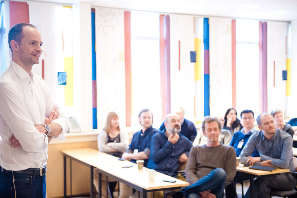 Den nye sjefen: 34 år gamle Tor Olav Mørseth blir sjefredaktør i Norges eldste mediehus. Han mener Adresseavisen fremover må prioritere enda hardere journalistisk for å hevde seg i kampen om folks tid og oppmerksomhet. - Og det vi velger å prioritere, må vi være verdens beste på, sier Mørseth til Kampanje. Foto: Vegard Eggen.