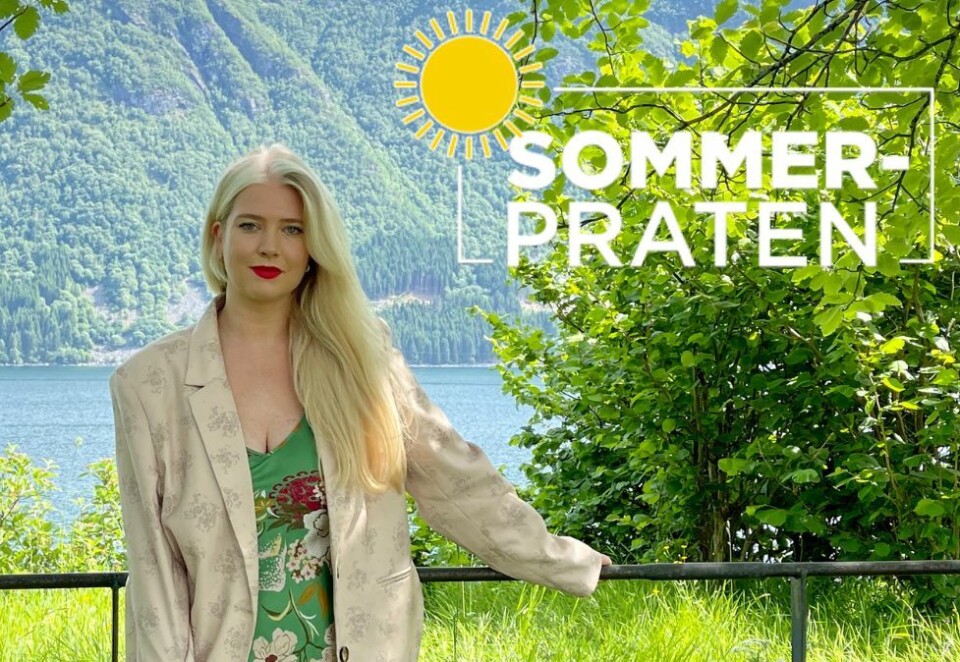 Må tenke seg om: I arbeidet som leder av et influencerbyrå skjønner Maren Aas Nakken hvorfor enkelte, og da særlig kvinnelige profiler kvier seg for å ytre seg i sosiale medier. - Jeg må tenke ekstra gjennom alt jeg mener, før jeg entrer minefeltet av cancel-kultur, krenke-kultur og netthat, forteller hun.