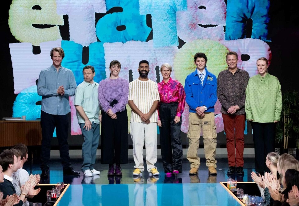 Får en ny sesong: NRK har bestilt en ny sesong av Humoretaten med Christian Mikkelsen, Mathea Josefsen, John Brungot, Maria Stavang, Robert Stoltenberg, Arman Surizehi, Sigrid Bonde Tusvik og David Mokel er alle med i NRK-serien «Humoretaten». Foto: Julie Marie Naglestad/NRK
