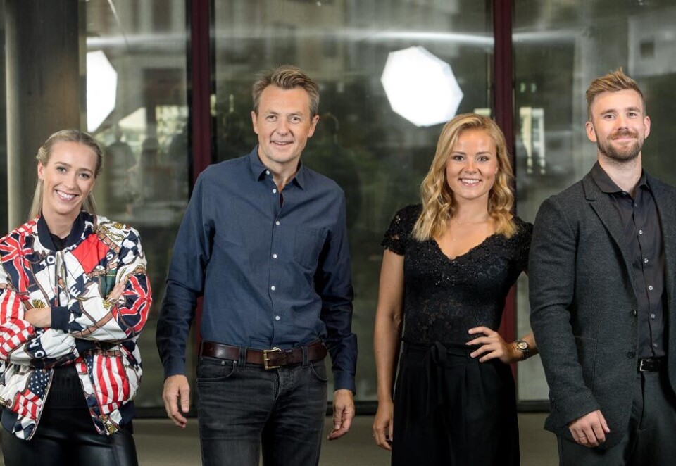 Ny gullrekke?Katarina Flatland, Fredrik Skavlan, Helene Olafsen og Stian Blipp skal samle tv-seerne fredagskvelden denne høsten på TV 2. Foto: TV 2.