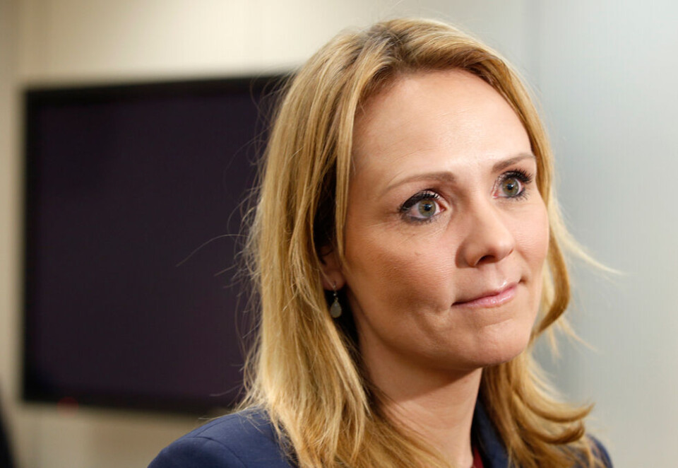 Blir grillet: Ap krever at kulturminister Linda Hofstad Helleland redegjør for hva som egentlig er regjeringens politikk for slukkingen av FM-nettet og overgangen til DAB. Stortinget behandler tirsdag forslaget fra regjeringspartiet Frp om å stoppe hele slukkingen. Foto: NTB Scanpix.