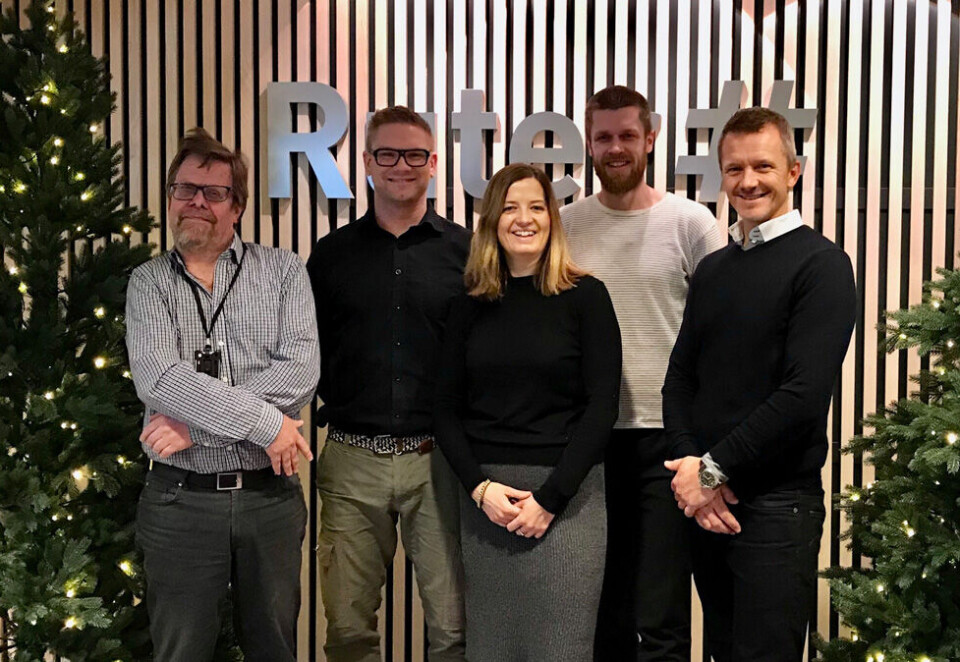 Glad Grid-gjeng: Fra venstre Rolf Korneliussen (Ruter) og Christian Nordström (Ruter). Til høyre Ingvild Thirouin, Jørgen Bertelsen og Henning Gustavsen alle fra Grid.