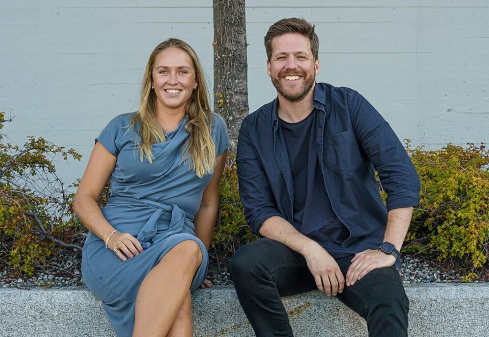 Kommer fra Anti: Nora Gauslaa kommer fra en jobb som prosjektleder i Anti. Nå blir hun fagansvarlig for prosjektlederne i Los & Co. Her sitter hun med byråleder Espen Haugen.