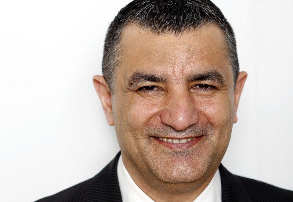 Inviterer til konkurranse: Jafar Altememy er administrerende direktør i Vaterland Bussterminal. I høst åpnet terminalen igjen etter en større oppussing og neste år skal den fylles med reklame. Foto: Kristin Svorte