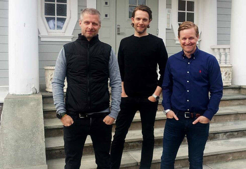 Høsten 2018 sluttet Espen Barås Bye i Anti for å starte opp et helt nytt mediebyrå sammen med Kristian Nilsen og Fredrik C. Kracht under navnet Parcas. Våren 2020 byttet selskapet navn til Flokk Media.
