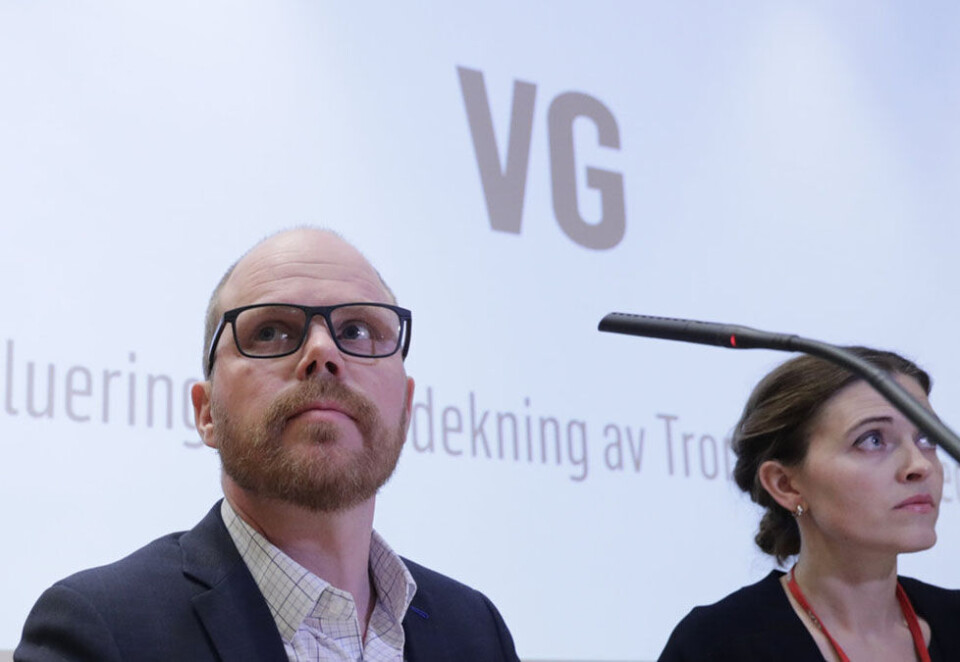 La frem internrapport: Corporate Communications-sjefen Are Slettan mener det er på tide å diskutere hvorfor det gikk galt i VGs dekning av Giske-saken. Her sjefredaktør i VG, Gard Steiro, og nyhetsredaktør Tora Bakke Håndlykken, da avisen la frem sin egen rapport om hva som gikk galt. Foto: Scanpix.