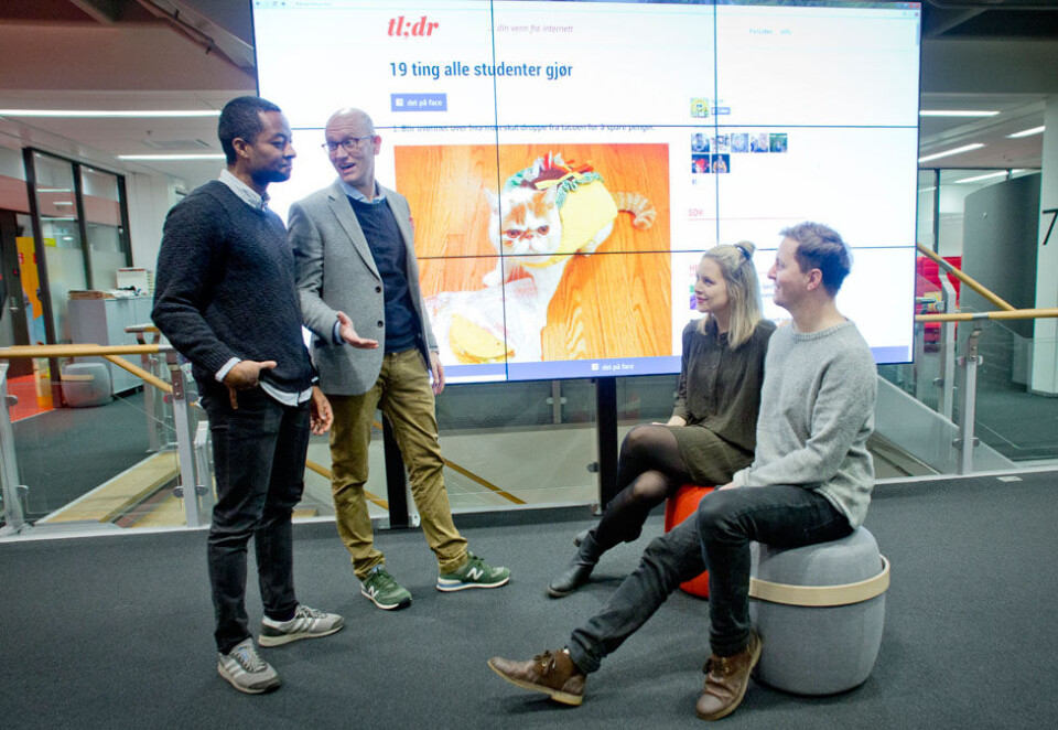 Prøvde seg med viralsatsing: Tldr var VGs svar på viralsidene. Satsingen ble stoppet etter få måneders drift. Fra venstre: Andreas H. Olsen, Ola Stenberg, Camilla Bjørn og Olav Brekke Mathisen. Foto: VG.