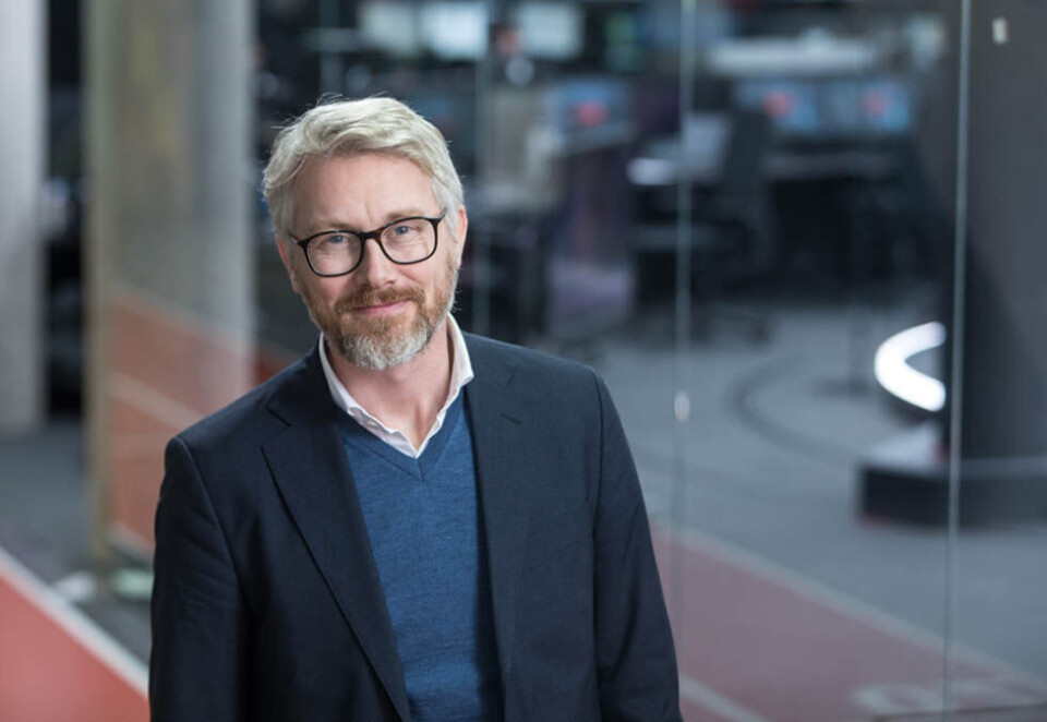 - En stor dag: Millionavtalen er i boks for TV 2-sjef Olav T. Sandnes. Men Discovery fyrer seg opp. - Det er en stor dag for alle som bryr seg om mediemangfold og journalistikk og nyheter i Norge, sier Sandnes til Kampanje.