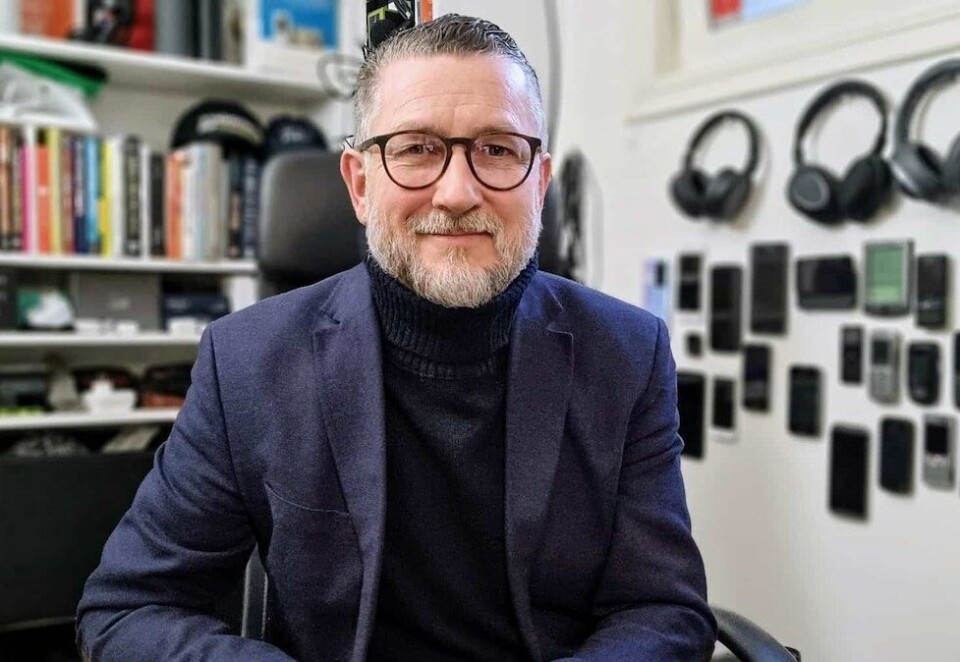 Kritisk til TikTok: Kommunikasjonsrådgiver Hans-Petter Nygård-Hansen kommer med sviende kritikk av sosiale medier-raketten TikTok og litt mediekritikk. - Da TikTok ble bannlyst i USA for noen år tilbake, var mediene først og fremst opptatt av selve forbudet. De bakenforliggende årsakene var det vel ingen som snakket eller skrev så mye om, skriver han i dette innlegget.