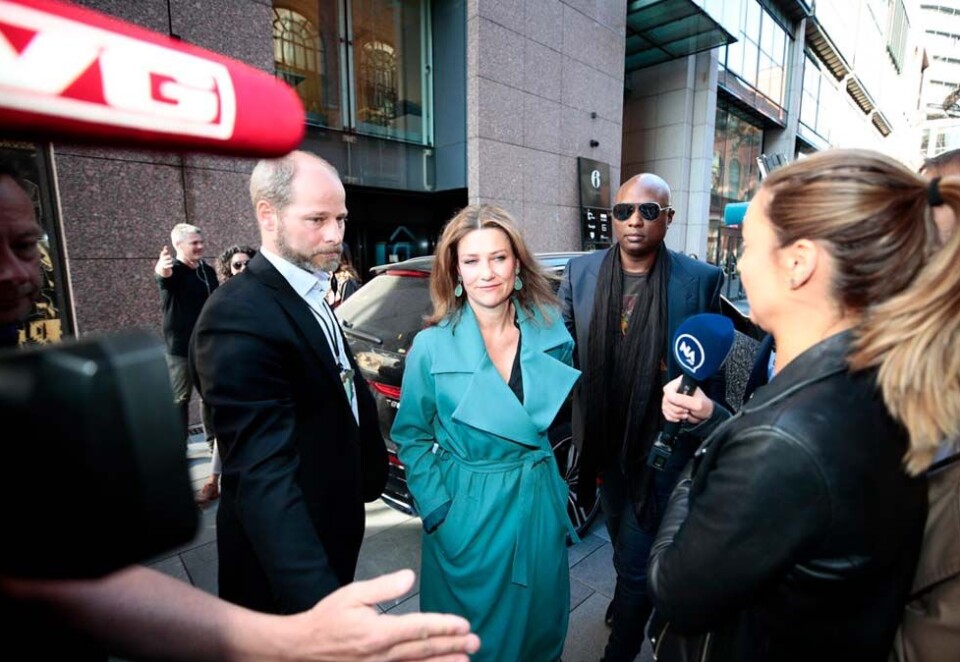 Prinsesse Märtha Louise og Durek Verrett på vei inn til God morgen Norge torsdag. Foto: Lise Åserud / NTB scanpix