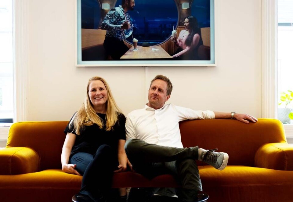 Prosjektleder og partner Mona Larsen (til venstre) har fått Eirik Mikalsen som ny kollega i Morgenstern. - Timingen kunne simpelthen ikke vært bedre, sier Eirik Mikalsen om jobbyttet.