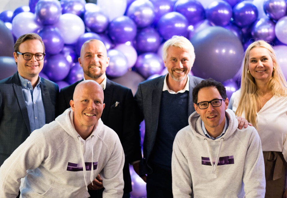 Nytt strømmelag: Torsdag møttes flere av aktørene som samler seg bak den nye strømmetjenesten Strim. Men NRK og Nent-gruppen glimret med sitt fravær. Bak fra venstre: Jesper Dahl i Viacom, Jesper Steenberg i HBO Nordic, TV 2-sjef Olav Sandnes og Discovery-sjef Tine Austvoll Jensen. Foran fra venstre: Strim-sjef Rune Åsprang og RiksTV-sjef Jérôme Franck-Sætervoll.