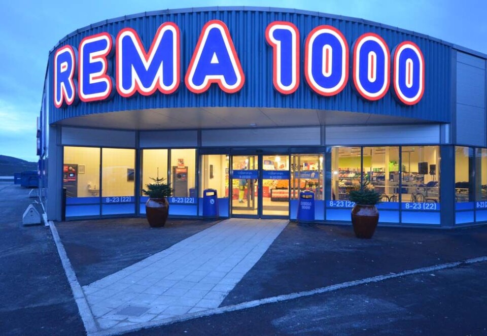 Leter etter bakmenn: Det har blitt sendt ut svindler-mail fra en av epostadressene til Rema 1000. - Vi jobber med å finne bakmennene, sier kommunikasjonsrådgiver for matevarekjeden.