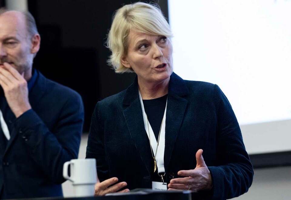 Kuttplanene er klare: NRK-sjefen Vibeke Fürst Haugen har vedtat alle kuttene som skal sørge for at allmennkringkasteren skal spare over 300 millioner kroner neste år. I dag banket Fürst Haugen og resten av ledelsene sparebudsjettet. Foto: Eivor Eriksen.