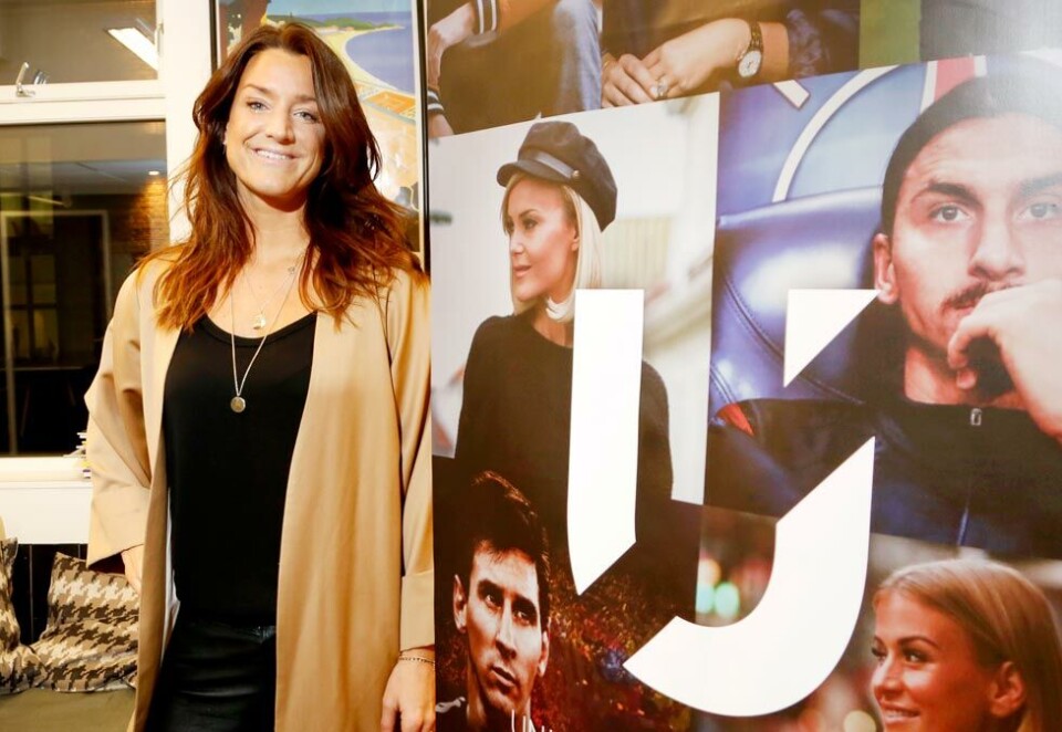 Mønstret av cruiseskipet: Julie Holst Berntsen har vært leder for United Influencers (UI) i snart halvannet år. Før det jobbet hun i det hun kaller «et veldig stort cruiseskip» - PR-byrået Gambit. Foto: Eivor Eriksen