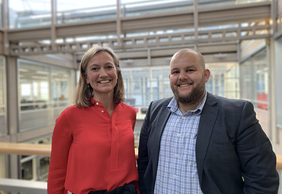 Rigger om E24: Konserndirektør for nyhetsmediene i Schibsted, Siv Juvik Tveitnes, og sjefredaktør i E24, Gard L. Michalsen, henter nye krefter til selskapet. Foto: Schibsted