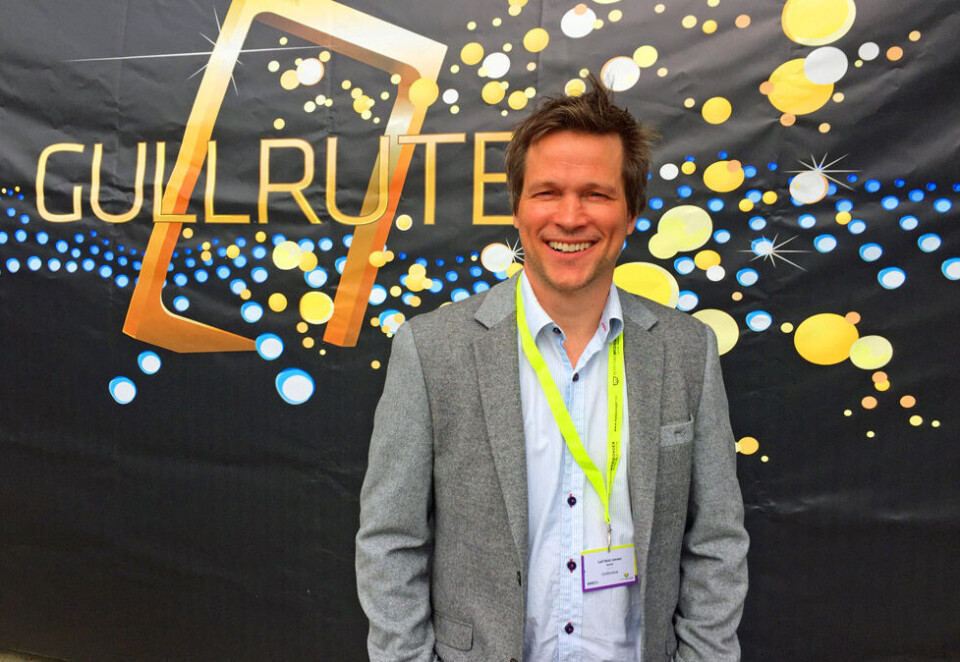 Gullruten-generalen: Styreleder for Stiftelsen Gullruten, Leif Holst Jensen, gjør seg klar for sin siste «Gullruten»-fest. I kveld takker han av som Gullruten-general etter 13 år. Foto: Knut Kristian Hauger.