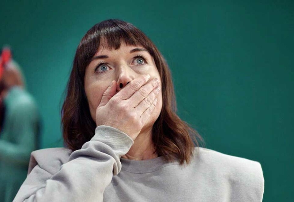 - Satt ut: Flere av testpersonene i DNBs reklamefilm der du kan få ditt eget økonomiske DNA blir overrasket over sin egen profil. - Jeg ble helt satt ut. sier en av testpersonene i filmen.