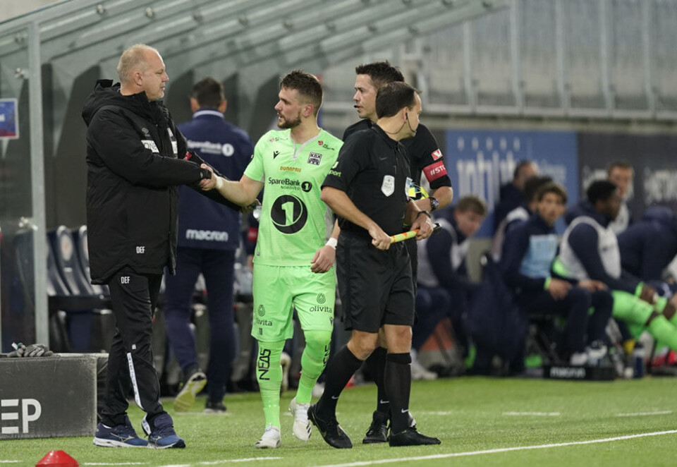 Brukte nedsettende begrep om homofile: Flamur Kastrati kalte Vålerengas trener Dag Eilev Fagermo «jævla soper» under eliteseriekampen i fotball mellom Vålerenga og Kristiansund på Intility Arena søndag. Foto: Fredrik Hagen/NTB