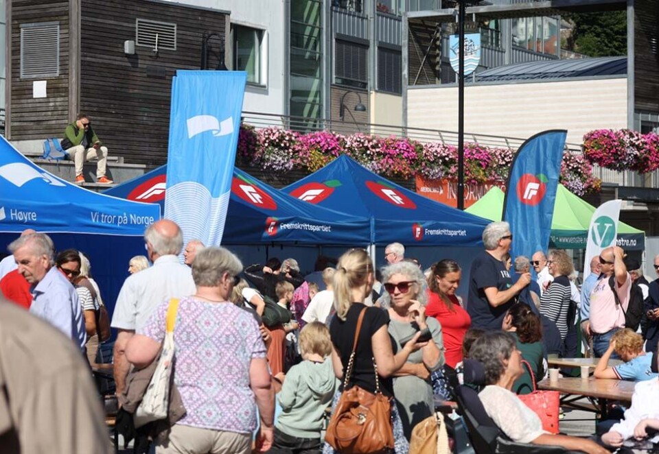 Valgkamp i Arendal: Arendalsuka er blitt en viktig arena for politikerne, men det er ikke bare på Sørlandet det er intense valgkampdager. Foto: Eivor Eriksen.