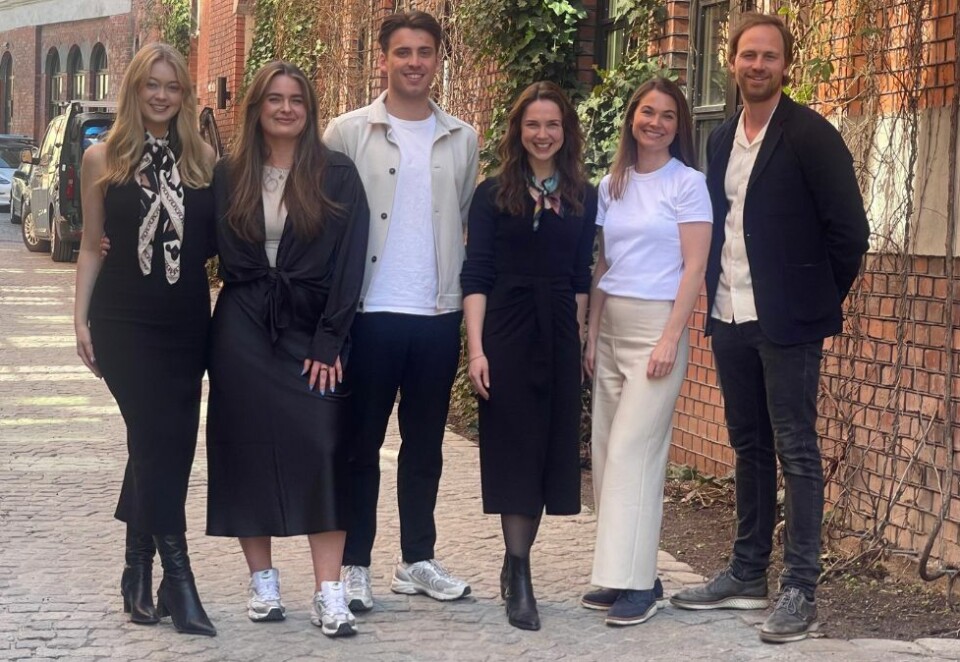 Styrker merkevaren: Sammen skal de styrke Zaptecs posisjon i skandinavia: F.v: : Julie Becklund, Stine Sauro Hellsten, Iver Vattøy, Cathrine Stenfoss Nygaard, Ann-Ina Johannessen og Lasse Torstenson.