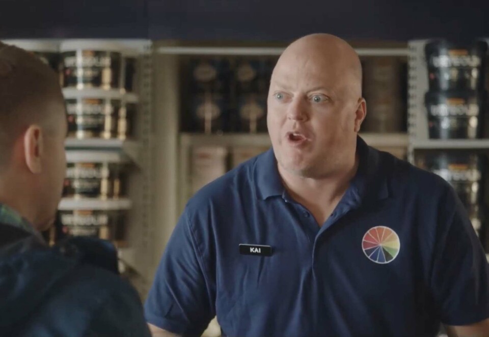 Reklamevinner: Lyd og grimaser henger ikke helt på greip i Drygolin-reklamen som likevel tar sammenlagtseieren i denne månedenes Reklamebørsen med desidert best score både på oppmerksomhet for filmen og for tydelig avsender. I filmen valgte annonsøren å dubbe en eldre film fra 2019. Foto: Skjermdump