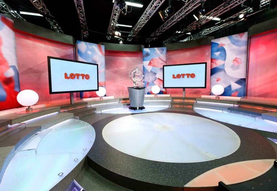 Tommel opp for Lotto-sendinger: Medietilsynet mener NRK betaler markedspris for visningsrettighetene til Lotto-trekningen. - Vår vurdering er at disse programmene er redaksjonelt begrunnet, sier direktør i Medietilsynet, Mari Velsand,