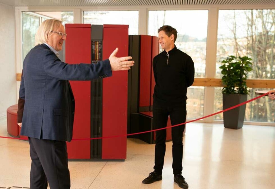 Viser vei: Tidligere Adresseavisen-redaktør Rolv Dyrnes Svensdsen jobber i dag i Nxt Media Lab som denne uken arrangerte mediekonferansen Nxt Media. Der kunne han vise Schibsteds teknologidirektør Sven Størmer Thaulow vei til det nye AI-senteret på NTNU i Trondheim.