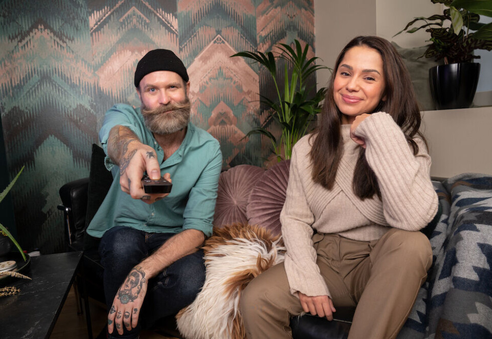 Åpner stua: Adam Schjølberg og Jorun Stiansen er to av kjendisene som skal dele sine TV-opplevelser på TV 2 ,Foto: Espen Solli/TV 2