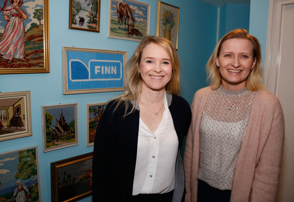 Fornøyd: Det er andre gang på fire år at finn er nominert tre ganger i samme Gullfisk-kåring. Det er markedsdirektør Hanne Lill Johnsen i Finn godt fornøyd med. Her sammen med tidligere markedsdirektør Janne Jacobsen, som nå har en annen rolle i Finn.