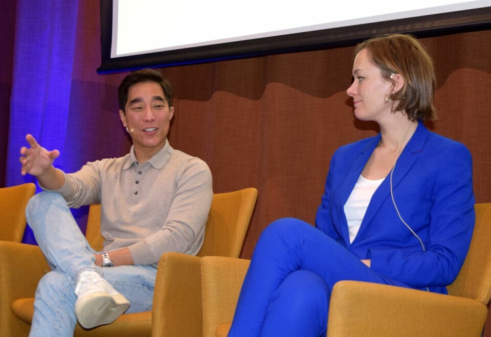 Mangfoldsdebatt: Fredrik Solvang møtte blant andre kultur- og likestillingsminister Anette Trettebergstuen til debatt om mangfold i mediene i regi av Norsk Journalistlag. Foto: Dag Robert Jerijervi