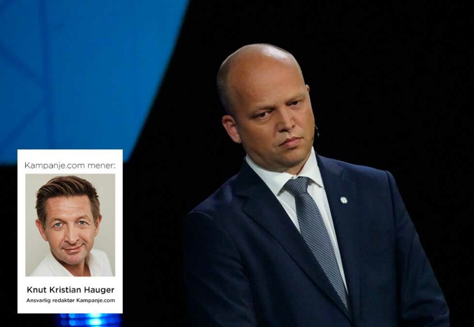 Vil PR-byråer til livs: Senterpartiet-lederen Trygve Slagsvold Vedum er overbevist om at norske PR-byråer er roten til mye ond og vil bransjen til livs. Sist uke ble det kjent at en tidligere rådgiver og ordfører fra partiet gikk til landets største konsulenthus, First House. - Finansministeren vår blir nok ikke mildere stemt mot PR-bransjen etter dette, skriver Kampanje-redaktøren. Foto: NTB.