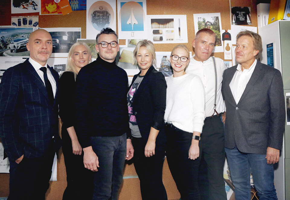 Slår reklamekonkurrenter: Fra venstre: Jon Håtun (kreativ leder), Karin Wilhelmina Eurenius (prosjektleder), David Marinius Karlsen (adm. dir.), Kari-Ann Johnsen (senior prosjektleder), Anne Staaby (Digital Production Manager), Tommy Løland (AD) og Jørgen Aanonsen (strategidirektør). Foto: Eivor Eriksen
