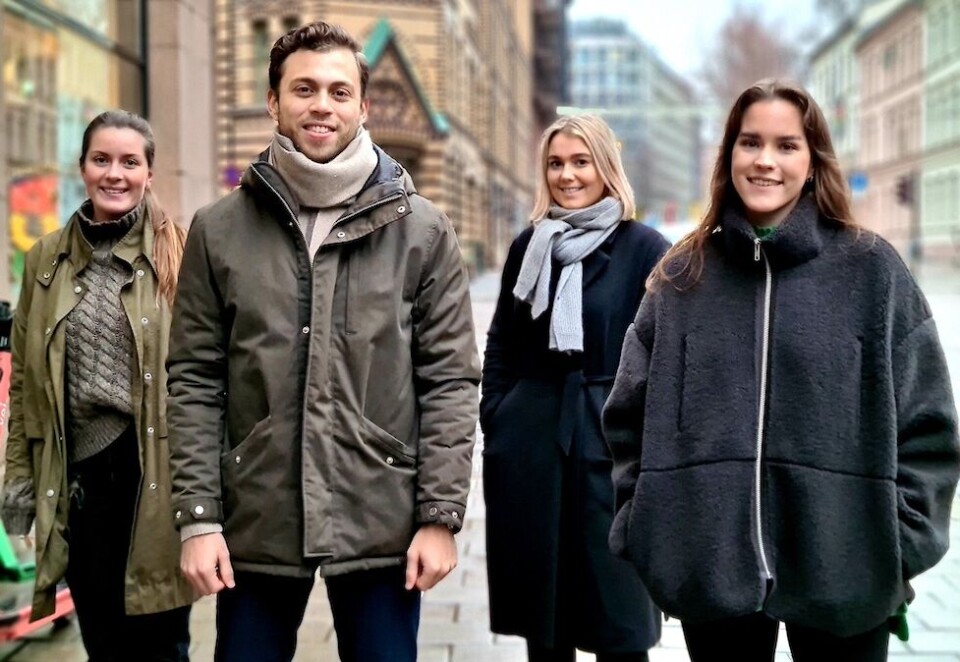 Nye i Red Dentsu X: Mediebyrået Red Dentsu X henter flere nye ansatte. Her fire av dem i Anna Høiland, Nicolai Hansen, Helene Lundberg Lindstøl og Iris Hemgren. - Vi føler oss privilegerte som kan ønske så mange nye og dyktige kolleger velkommen til oss, sier administrerende direktør, Christian Espeseth.