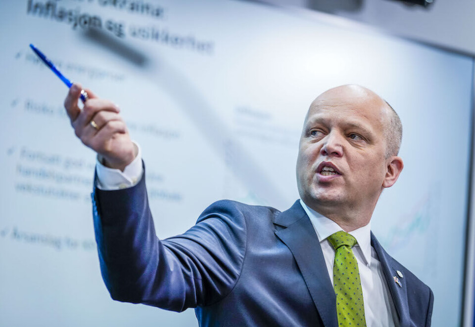 Nye virkemidler: - Jeg vil at folk skal oppleve det som en ulempe å bruke PR-bransjen om du for eksempel vil ha kontakt med finansministeren, sier Trygve Slagsvold Vedum. Foto: Håkon Mosvold Larsen/NTB