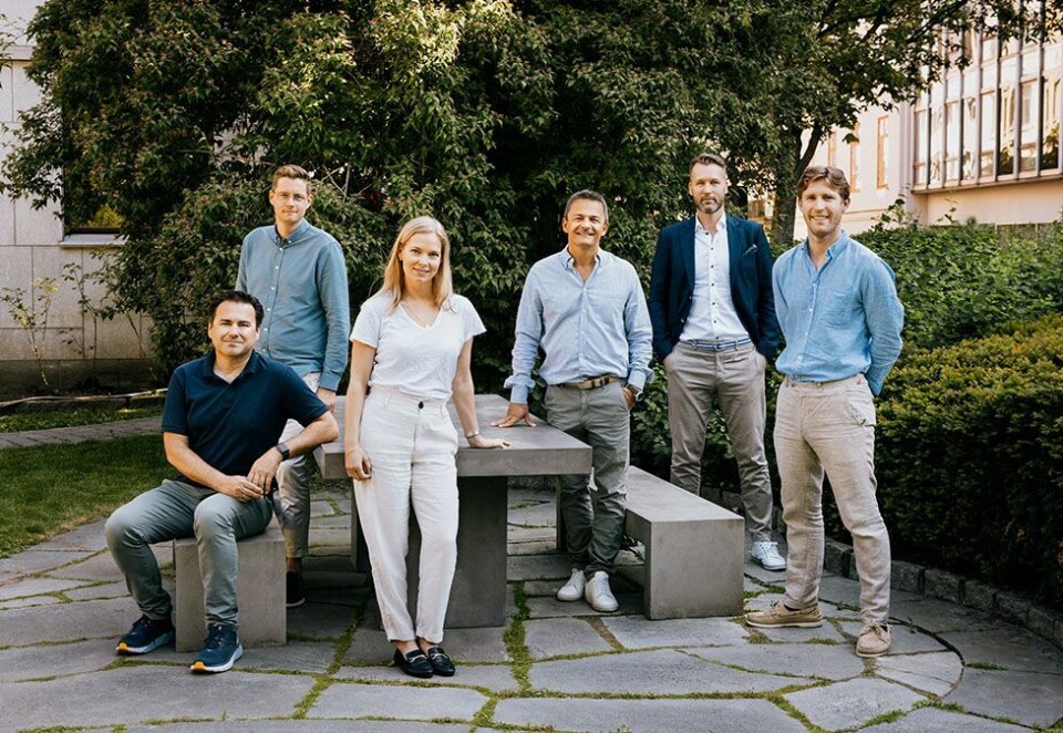 Nye NoA-partnereFra venstre: Simen Hanssen, Øystein Vinje, Gøril Juhlin, Thomas Høgebøl, Kay Bjørnvik og Anders Norheim Kvistad. Erik Nesse, Christian Søgaard, Max Berg og Hannes Waller var ikke tilstede da bildet ble tatt. Foto: Julie Hrnčířová