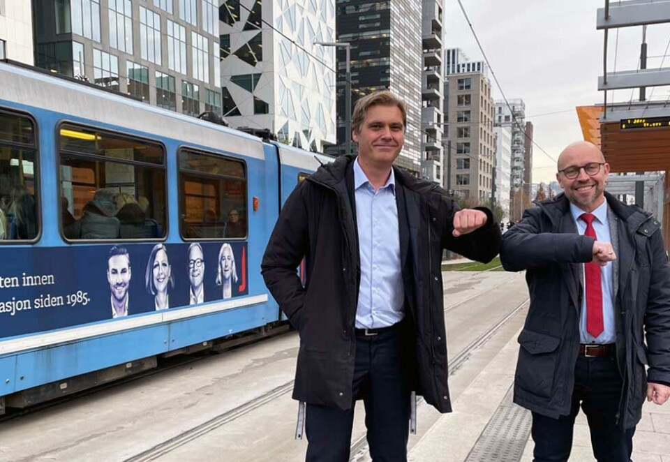 Siste året: `Clear Channel-topp Dennis Nyegaard casher ut det siste året i kontrakten med Sporveien Media-sjefen Inge Aasen. Men i 2023 er det slutt på avtalen som har sikret reiseselskapet over en milliard kroner i reklameinntekter.
