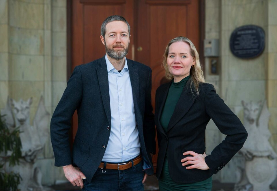 Tidlig: Jonas Buskop forteller at det fremdeles er tidlig å se noe om hvordan børsfallene vil påvirke det norske reklamemarkedet. Her er han avbildet med leder i mediebyråforeningen, Camilla Gåre.