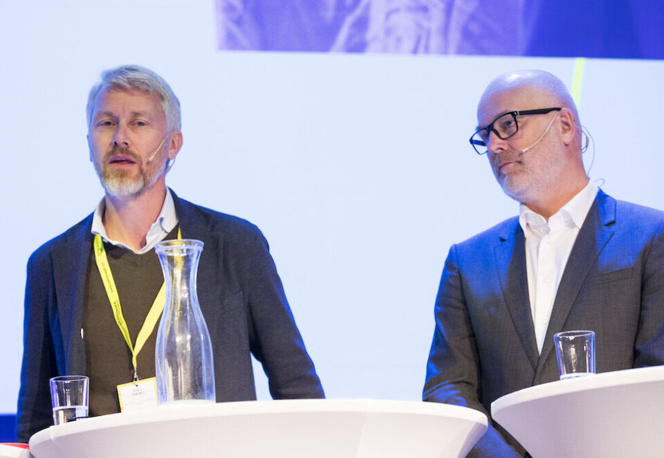 Kniver om andeler: TV 2-sjef Olav T. Sandnes (til venstre) og NRK-sjef Thor Gjermund Eriksen på Nordiske mediedager i Bergen i 2019. Foto: Terje Pedersen/NTB