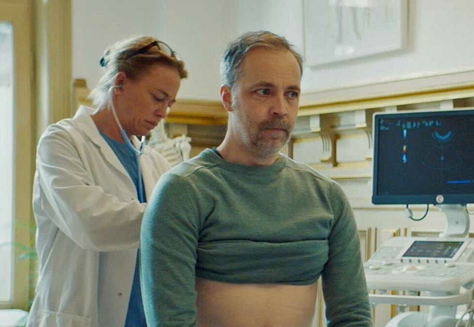 Skråsikker: Her ser du et bilde fra den nyeste reklamefilmen til Aftenposten. Aftenposten-sjefen utelukker ikke nye kampanjer. - Vi har vært for lite synlige, sier Trine Eilerttsen.