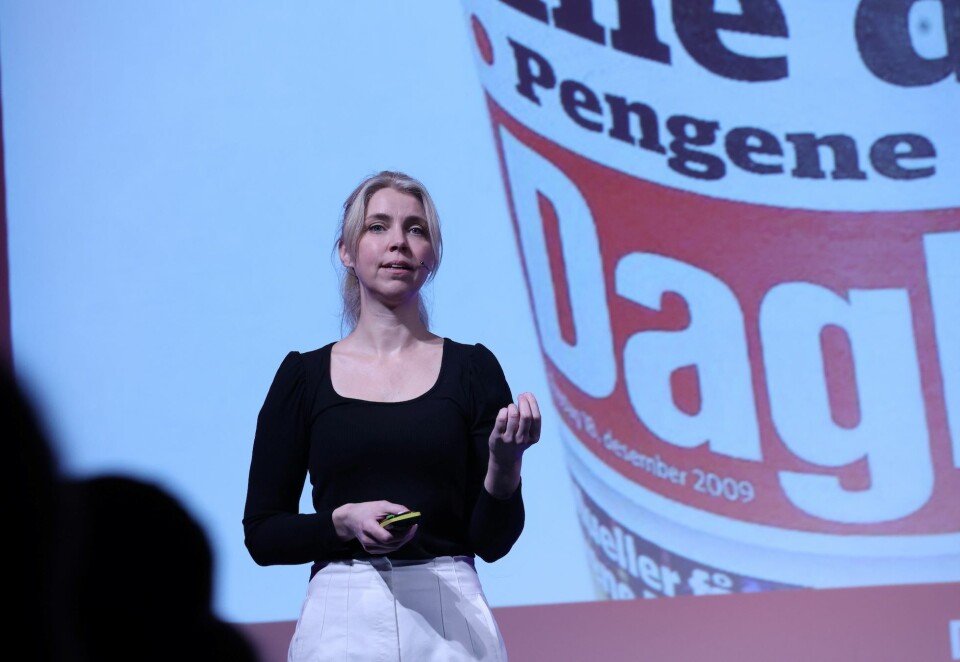 Får kritikk: Sjefredaktør Alexandra Beverfjord i Dagbladet sikter seg inn på førsteplassen på mobil og mener mål er innen rekkevidde. Her står hun på Nordiske Mediedager forrige uke og forteller om Dagbladets metode. Foto: Eivor Eriksen