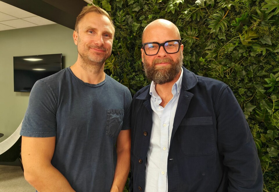 Initiative-topper: Christian Skråmm og Cato Drægebø leder mediebyrået Initiative i Norge og Norden. Denne uken fikk de nyheten om at eieren Interpublic får ny eier og ingen ringere enn en av de største konkurentene, Omnicom.