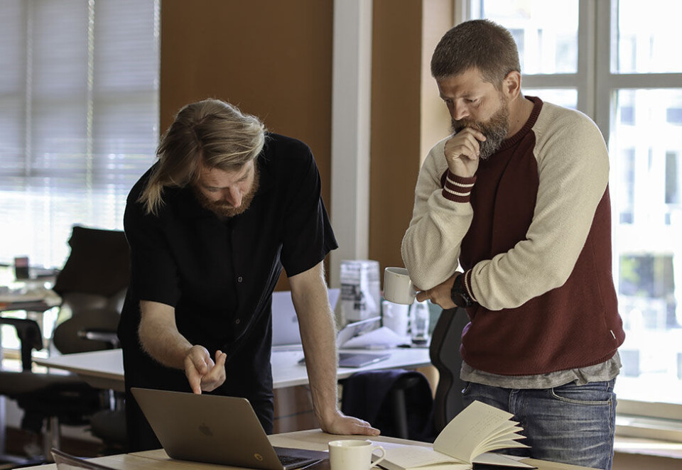 Skal velge ny annonsør: Per Kristian Voss Halvorsen (til venstre) og Alexander Gjersøe i Ring 2 legger byråets tjenester ut på anbud. Målet er å lande en ny kunde innen sommeren er over. Foto: Ring 2
