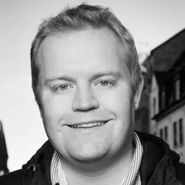 Lars E. Olsen 