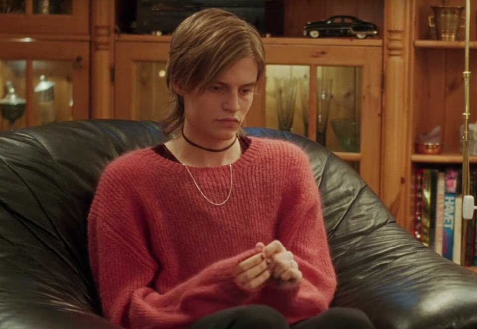 Går nye veier: Elkjøp beveger seg bort fra «løp og kjøp»-reklame med en tematikk som ikke er hverdagskost i norske reklamepauser.