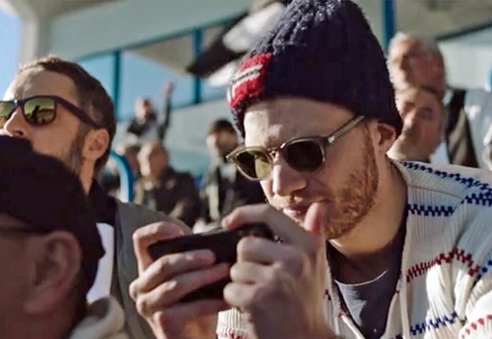 - Ulovlig markedsføring: «Nå lanserer vi Telia X. Abonnementet for deg som vil surfe og streame fritt på mobilen uten å begrense deg.» - Ulovlig markedsføring, sier Forbrukertilsynet.