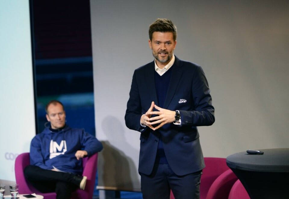 Fotballsponsor: Sponsorsjef i Coop Norge, Vegard Hansen, mener dagligvaregiganten fordeler sponsorpengene likt mellom kvinner og menn. Foto: Pernille Ingebrigtsen, Norges idrettsforbund.