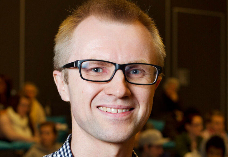 Prøver seg i NRK-sporten: Håkon Moslet jobbet i flere år som redaksjonssjef for TV og utvikling i NRK P3, men sluttet i fjor sommer. Nå skal han prøve seg i NRK-sporten. - Jeg har vært sportsinteressert hele mitt liv, men aldri jobbet med sport før, sier han.