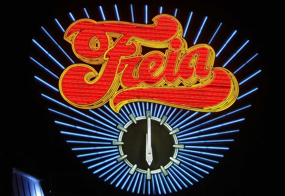 Tiden er ute: Tiden er ute for reklamebyrået SMFB som mister en av sine største kunder når Freia. Sjokoladegiganten tar med sine reklamemillioner og noen av landets mest ikoniske merkevarer til reklamebyrået Try. Her den kjente Freia-klokka på Egertorget. Foto: NTB.